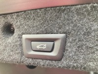 BMW/ 寶馬  5 SERIES  520i 總代理 電動天窗 電動尾門 M方向盤 一手車 | 新北市汽車商業同業公會｜TACA優良車商聯盟｜中古、二手車買車賣車公會認證保固