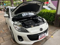 Mazda  Mazda3 5D 2.0頂級型 天窗 F1賽車快撥 安卓大螢幕 | 新北市汽車商業同業公會｜TACA優良車商聯盟｜中古、二手車買車賣車公會認證保固