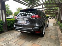 Nissan  X-Trail 2.0 2WD玩美影音版-環景影像系統-車道變換輔助系統-光感應自動頭燈 | 新北市汽車商業同業公會｜TACA優良車商聯盟｜中古、二手車買車賣車公會認證保固