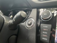 Nissan  X-Trail 2.0 2WD玩美影音版-環景影像系統-車道變換輔助系統-光感應自動頭燈 | 新北市汽車商業同業公會｜TACA優良車商聯盟｜中古、二手車買車賣車公會認證保固