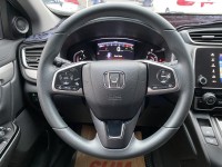 Honda  CR-V 金鑽店~CR-V 1.5 VTi-S 白 里程保證只跑6萬多公里 ACC主動跟車全速域 車道維持 變換 偏離 輔助系統 AEB自動煞停 遠光燈自動控制 斜坡起步輔助 循跡防滑 6安 胎壓監控 免鑰啟動車門鎖 定速 倒車影像 導航 多功能影音 右側影像無死角 後座出風口 LED頭燈 日行燈 尾燈 等多項配備！ | 新北市汽車商業同業公會｜TACA優良車商聯盟｜中古、二手車買車賣車公會認證保固
