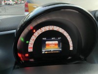 Smart  SMART FORTWO 金鑽店~SMART Fortwo 2人座 1.0 白黑雙色 4安 安全警示系統防追撞 循跡防滑 斜坡起步輔助 胎壓監控 定速 全景天窗 方向盤快控鍵 恆溫空調 LED日行燈 里程保證只跑1萬多公里 等多項配備！ | 新北市汽車商業同業公會｜TACA優良車商聯盟｜中古、二手車買車賣車公會認證保固