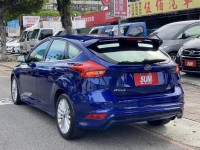 Ford/福特  Focus 金鑽店~focus  S頂級運動版 1.5T 寶藍色 里程保證3萬多公里 6安 車道偏離警示 車道變換輔助 AEB自動煞停 胎壓監控 遠光燈自動控制 盲點偵測 自動停車 天窗 倒車影像 免鑰啟動車門鎖 定速 導航 換檔撥片 等多項配備！ | 新北市汽車商業同業公會｜TACA優良車商聯盟｜中古、二手車買車賣車公會認證保固