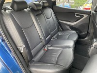 Hyundai  Elantra 金鑽店~Elantra EX 1.8 寶藍 6安 循跡防滑 免鑰啟動車門鎖 定速 安卓機 倒車影像 光感應頭燈 雨滴感應雨刷 天窗 恆溫空調 方向盤快控鍵 後座出風口 等多項配備！ | 新北市汽車商業同業公會｜TACA優良車商聯盟｜中古、二手車買車賣車公會認證保固