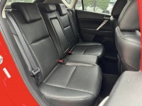 Mazda  Mazda3 金鑽店~馬3 紅 2.0 雙安 免鑰匙啟動車門鎖 天窗 安卓機 方向盤快控鍵 換檔撥片 恆溫空調 分區恆溫 HID頭燈 等多項配備！ | 新北市汽車商業同業公會｜TACA優良車商聯盟｜中古、二手車買車賣車公會認證保固