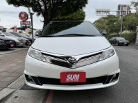 Toyota  Previa 金鑽店~網路超少，年份超新，這台是小改款又小改款的新進2018年式 PREVIA 2.4 最頂級 雙電動滑門（有原廠空力套件組小改款後才有） 循跡防滑 斜坡起步輔助 胎壓監控 7安 免鑰啟動車門鎖 定速 環景影像 光感應頭燈 電動尾門 電動摺疊後視鏡 第三排座椅電動收摺 後座影音系統 全景天窗 分區恆溫空調 電動座椅 電熱椅 後座出風口 主動轉向頭燈 HID頭燈 等多項配備！ | 新北市汽車商業同業公會｜TACA優良車商聯盟｜中古、二手車買車賣車公會認證保固