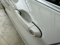 BMW/ 寶馬  1 SERIES  118i 運動版 金鑽店~BMW118i 白 里程保證只跑3萬多公里 主要配備有，循跡防滑 斜坡起步輔助 車道偏離警示系統 AEB自動緊急煞車系統 胎壓監控 6安 免鑰啟動車門鎖 定速 倒車影像 導航 光感應頭燈 雨滴感應雨刷 電動摺疊後視鏡   藍芽通訊 恆溫分區空調 雙電動座椅 後座出風口 粉塵過濾器 LED日行燈 頭燈 尾燈 等超多樣配備！ | 新北市汽車商業同業公會｜TACA優良車商聯盟｜中古、二手車買車賣車公會認證保固