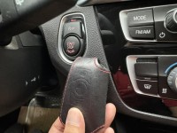 BMW/ 寶馬  1 SERIES  118i 運動版 金鑽店~BMW118i 白 里程保證只跑3萬多公里 主要配備有，循跡防滑 斜坡起步輔助 車道偏離警示系統 AEB自動緊急煞車系統 胎壓監控 6安 免鑰啟動車門鎖 定速 倒車影像 導航 光感應頭燈 雨滴感應雨刷 電動摺疊後視鏡   藍芽通訊 恆溫分區空調 雙電動座椅 後座出風口 粉塵過濾器 LED日行燈 頭燈 尾燈 等超多樣配備！ | 新北市汽車商業同業公會｜TACA優良車商聯盟｜中古、二手車買車賣車公會認證保固