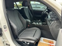 BMW/ 寶馬  1 SERIES  118i 運動版 金鑽店~BMW118i 白 里程保證只跑3萬多公里 主要配備有，循跡防滑 斜坡起步輔助 車道偏離警示系統 AEB自動緊急煞車系統 胎壓監控 6安 免鑰啟動車門鎖 定速 倒車影像 導航 光感應頭燈 雨滴感應雨刷 電動摺疊後視鏡   藍芽通訊 恆溫分區空調 雙電動座椅 後座出風口 粉塵過濾器 LED日行燈 頭燈 尾燈 等超多樣配備！ | 新北市汽車商業同業公會｜TACA優良車商聯盟｜中古、二手車買車賣車公會認證保固