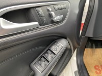 Mercedes-Benz/賓士   B-CLASS  B180 金鑽店~總代理B180白 原廠保養 里程保證只跑6萬多公里 小改款 免鑰啟動 後座出風口 定速 自動停車 循跡防滑 9安 主動式安全防護系統 胎壓監控 等多樣配備！ | 新北市汽車商業同業公會｜TACA優良車商聯盟｜中古、二手車買車賣車公會認證保固