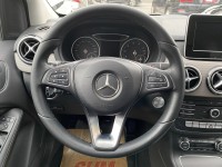 Mercedes-Benz/賓士   B-CLASS  B180 金鑽店~總代理B180白 原廠保養 里程保證只跑6萬多公里 小改款 免鑰啟動 後座出風口 定速 自動停車 循跡防滑 9安 主動式安全防護系統 胎壓監控 等多樣配備！ | 新北市汽車商業同業公會｜TACA優良車商聯盟｜中古、二手車買車賣車公會認證保固