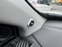 Honda  CR-V 金鑽店~CR-V 1.5S 里程保證5萬多公里 ！主要配備有 ACC主動跟車 車道維持輔助 車道偏離警示 車道變換輔助 斜坡起步輔助 循跡防滑 AEB自動緊急煞車 遠光燈自動控制 胎壓監控 8安 免鑰啟動車門鎖 定速 雨滴感應雨刷 全景天窗 電動尾門 衛星導航 恆溫分區空調 電動座椅 後座出風口 換檔撥片 LED日行燈 頭燈 尾燈 等超多項配備！ | 新北市汽車商業同業公會｜TACA優良車商聯盟｜中古、二手車買車賣車公會認證保固