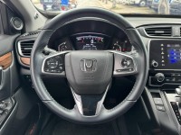 Honda  CR-V 金鑽店~CR-V 1.5S 里程保證5萬多公里 ！主要配備有 ACC主動跟車 車道維持輔助 車道偏離警示 車道變換輔助 斜坡起步輔助 循跡防滑 AEB自動緊急煞車 遠光燈自動控制 胎壓監控 8安 免鑰啟動車門鎖 定速 雨滴感應雨刷 全景天窗 電動尾門 衛星導航 恆溫分區空調 電動座椅 後座出風口 換檔撥片 LED日行燈 頭燈 尾燈 等超多項配備！ | 新北市汽車商業同業公會｜TACA優良車商聯盟｜中古、二手車買車賣車公會認證保固