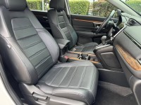 Honda  CR-V 金鑽店~CR-V 1.5S 里程保證5萬多公里 ！主要配備有 ACC主動跟車 車道維持輔助 車道偏離警示 車道變換輔助 斜坡起步輔助 循跡防滑 AEB自動緊急煞車 遠光燈自動控制 胎壓監控 8安 免鑰啟動車門鎖 定速 雨滴感應雨刷 全景天窗 電動尾門 衛星導航 恆溫分區空調 電動座椅 後座出風口 換檔撥片 LED日行燈 頭燈 尾燈 等超多項配備！ | 新北市汽車商業同業公會｜TACA優良車商聯盟｜中古、二手車買車賣車公會認證保固