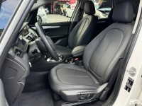 BMW/ 寶馬  2 SERIES  218i 金鑽店~BMW218i 白 主要配備有 循跡防滑 斜坡起步輔助 胎壓監控 6安 免鑰啟動車門 定速 倒車影像 光感應頭燈 雨滴感應雨刷 電動折疊後視鏡 分區恆溫空調 雙電動座椅 粉塵過濾器 後座出風口 LED日行燈 頭燈 尾燈 等多項配備！ | 新北市汽車商業同業公會｜TACA優良車商聯盟｜中古、二手車買車賣車公會認證保固