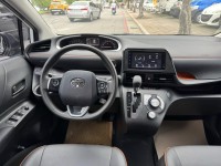 Toyota  SIENTA 金鑽店~SIENTA 1.8 雙電滑門 車道偏離 變換輔助系統 AEB自動緊急煞車系統 遠光燈自動控制 胎壓監控 斜坡起步輔助 循跡防滑 8安 免鑰啟動車門鎖 定速 光感應頭燈 電動摺疊後視鏡 盲點偵測 藍芽通訊 方向盤快控鍵 恆溫空調 後座出風口 粉塵過濾器 LED日行燈 等多項配備！ | 新北市汽車商業同業公會｜TACA優良車商聯盟｜中古、二手車買車賣車公會認證保固