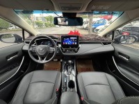 Toyota  Altis 金鑽店~ALTIS油電 里程保證只跑3萬多公里!! 車況超優 主要配備有，ACC自動跟車升級全速域 車道偏離 車道變換 車道維持 循跡防滑 斜坡起步輔助 AEB自動煞停 遠光燈自動控制 胎壓監控 9安 免鑰啟動車門鎖 定速 盲點偵測 安卓機 導航 倒車影像 恆溫空調 粉塵過濾器 後座出風口 LED日行燈 等超多項配備！ | 新北市汽車商業同業公會｜TACA優良車商聯盟｜中古、二手車買車賣車公會認證保固