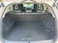 Lexus  CT200H 金鑽店~CT200h 白 油電混合 1.8 省油省稅 主要配備有，循跡防滑 免鑰啟動車門鎖 定速 光感應頭燈 感應雨刷 10安 方向盤快控鍵 分區恆溫空調 駕駛座電動座椅 雙前座電熱椅 LED日行燈 尾燈 等多項配備！ | 新北市汽車商業同業公會｜TACA優良車商聯盟｜中古、二手車買車賣車公會認證保固