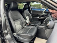 Nissan  Kicks 金鑽店~ Kicks 1.5 智行旗艦版 主要配備有 車道偏離警示 車道變換輔助 AEB自動緊急煞車 遠光燈自動控制 胎壓監控 斜坡起步輔助 循跡防滑 6安 免鑰啟動車門鎖 定速 倒車影像輔助 360度環景影像 光感應頭燈 電動摺疊後視鏡 選配前後行車記錄器 導航 Apple CarPlay 恆溫空調 粉塵過濾器 LED頭燈 車頂行李架 空力套件 等超多項配備！ | 新北市汽車商業同業公會｜TACA優良車商聯盟｜中古、二手車買車賣車公會認證保固