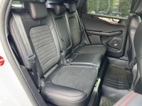Ford/福特  Kuga 金鑽店~Kuga  ST-Line AWD 2.0 新車價120幾萬 6大系統 原廠保固中 里程保證只跑3萬多公里！主要配備有，ACC主動跟車 車道維持輔助 車道變換輔助 車道偏離警示 循跡防滑 斜坡起步輔助 AEB自動緊急煞車 7安 遠光燈自動控制 胎壓監控 免鑰啟動車門鎖 定速 360度環景影像 雨滴感應雨刷 光感應頭燈 全景天窗 電動尾門 HUD抬頭顯示器 電動摺疊後視鏡 導航 換檔撥片 分區恆溫空調 粉塵過濾器 電動座椅 後座出風口 雙前座跑車座椅 LED頭燈 尾燈 日行燈 主動轉向燈 空力套件  | 新北市汽車商業同業公會｜TACA優良車商聯盟｜中古、二手車買車賣車公會認證保固