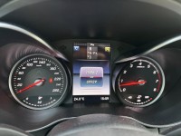 Mercedes-Benz/賓士   C-CLASS  C250 金鑽店~賓士旗艦小改款C250AMG 只跑6萬多公里 主要配備有，選配全景天窗 大螢幕 導航 無線Apple CarPlay ￼倒車影像 9安 遠光燈自動控制 胎壓監控 AEB自動緊急煞車 車道變換輔助 主動安全預防系統 循跡防滑 定速 自動停車系統 雨滴感應雨刷 光感應頭燈 電動摺疊後視鏡 換檔撥片 分區恆溫空調 雙電動記憶座椅 粉塵過濾器 後座出風口 空力套件 LED日行燈 頭燈 尾燈 主動轉向頭燈 等多項配備！ | 新北市汽車商業同業公會｜TACA優良車商聯盟｜中古、二手車買車賣車公會認證保固