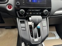 Honda  CR-V 金鑽店~2021年CR-V 1.5 VTi-S 白 里程保證 ACC主動跟車全速域 車道維持 變換 偏離 輔助系統 AEB自動煞停 遠光燈自動控制 斜坡起步輔助 循跡防滑 8安 電動尾門 胎壓監控 免鑰啟動車門鎖 定速 倒車影像 導航 多功能影音 右側影像無死角 後座出風口 LED頭燈 日行燈 尾燈 等多項配備！ | 新北市汽車商業同業公會｜TACA優良車商聯盟｜中古、二手車買車賣車公會認證保固