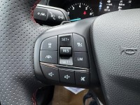 Ford/福特  Focus 金鑽店~Focus ST-Line 賽道版 ACC主動跟車系統 車道維持輔助 車道變換輔助 車道偏離警示 斜坡起步輔助 循跡防滑 8安 AEB自動煞車 遠光燈自動控制 胎壓監控 免鑰啟動車門鎖 定速 光感應頭燈 雨滴感應雨刷 導航 倒車影像 Apple CarPlay  電動摺疊後視鏡 HUD抬頭顯示器 分區恆溫空調 換檔撥片 粉塵過濾器 雙前座跑車座椅 ￼￼電動椅 後座出風口 LED日行燈 頭燈 尾燈 空力套件 全車貼膜 幾乎是滿配！ | 新北市汽車商業同業公會｜TACA優良車商聯盟｜中古、二手車買車賣車公會認證保固