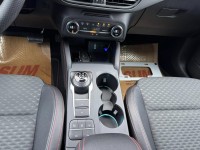 Ford/福特  Focus 金鑽店~Focus ST-Line 賽道版 ACC主動跟車系統 車道維持輔助 車道變換輔助 車道偏離警示 斜坡起步輔助 循跡防滑 8安 AEB自動煞車 遠光燈自動控制 胎壓監控 免鑰啟動車門鎖 定速 光感應頭燈 雨滴感應雨刷 導航 倒車影像 Apple CarPlay  電動摺疊後視鏡 HUD抬頭顯示器 分區恆溫空調 換檔撥片 粉塵過濾器 雙前座跑車座椅 ￼￼電動椅 後座出風口 LED日行燈 頭燈 尾燈 空力套件 全車貼膜 幾乎是滿配！ | 新北市汽車商業同業公會｜TACA優良車商聯盟｜中古、二手車買車賣車公會認證保固