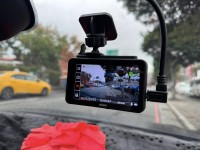 Ford/福特  Focus 金鑽店~Focus ST-Line 賽道版 ACC主動跟車系統 車道維持輔助 車道變換輔助 車道偏離警示 斜坡起步輔助 循跡防滑 8安 AEB自動煞車 遠光燈自動控制 胎壓監控 免鑰啟動車門鎖 定速 光感應頭燈 雨滴感應雨刷 導航 倒車影像 Apple CarPlay  電動摺疊後視鏡 HUD抬頭顯示器 分區恆溫空調 換檔撥片 粉塵過濾器 雙前座跑車座椅 ￼￼電動椅 後座出風口 LED日行燈 頭燈 尾燈 空力套件 全車貼膜 幾乎是滿配！ | 新北市汽車商業同業公會｜TACA優良車商聯盟｜中古、二手車買車賣車公會認證保固
