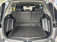 Honda  CR-V 金鑽店~CR-V 1.5 VTi-S 灰 里程保證只跑7萬多公里 ACC主動跟車全速域 車道維持 變換 偏離 輔助系統 AEB自動煞停 遠光燈自動控制 斜坡起步輔助 循跡防滑 8安 胎壓監控 免鑰啟動車門鎖 定速 倒車影像 導航 多功能影音 右側影像無死角 後座出風口 LED頭燈 日行燈 尾燈 等多項配備！ | 新北市汽車商業同業公會｜TACA優良車商聯盟｜中古、二手車買車賣車公會認證保固