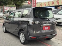 Toyota  SIENTA 金鑽店~SIENTA 1.8 正7人座 雙電動滑門 車道變換輔助系統 倒車影像 胎壓監控 斜坡起步輔助 循跡防滑 8安 免鑰啟動車門鎖 定速 光感應頭燈 電動摺疊後視鏡 盲點偵測 藍芽通訊 方向盤快控鍵 恆溫空調 後座出風口 粉塵過濾器 LED日行燈 等多項配備！ | 新北市汽車商業同業公會｜TACA優良車商聯盟｜中古、二手車買車賣車公會認證保固