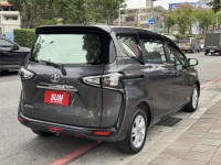 Toyota  SIENTA 金鑽店~SIENTA 1.8 正7人座 雙電動滑門 車道變換輔助系統 倒車影像 胎壓監控 斜坡起步輔助 循跡防滑 8安 免鑰啟動車門鎖 定速 光感應頭燈 電動摺疊後視鏡 盲點偵測 藍芽通訊 方向盤快控鍵 恆溫空調 後座出風口 粉塵過濾器 LED日行燈 等多項配備！ | 新北市汽車商業同業公會｜TACA優良車商聯盟｜中古、二手車買車賣車公會認證保固