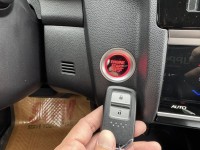 Honda  FIT 金鑽店~FIT 1.5頂級S版 ㄧ手車 里程保證4萬多公里 循跡防滑 胎壓監控 斜坡起步輔助 6安 免鑰啟動車門鎖 定速 恆溫空調 換檔撥片 原廠多功能大螢幕 導航 倒車影像 等多項配備！ | 新北市汽車商業同業公會｜TACA優良車商聯盟｜中古、二手車買車賣車公會認證保固