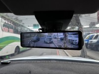 Nissan  Kicks 金鑽店~Kicks 1.5 智行旗艦版 主要配備有 車道偏離警示 車道變換輔助 AEB自動緊急煞車 遠光燈自動控制 胎壓監控 斜坡起步輔助 循跡防滑 6安 免鑰啟動車門鎖 定速 倒車影像輔助 360度環景影像 光感應頭燈 電動摺疊後視鏡 選配前後行車記錄器 Apple CarPlay 恆溫空調 粉塵過濾器 LED頭燈 車頂行李架 空力套件 等超多項配備！ | 新北市汽車商業同業公會｜TACA優良車商聯盟｜中古、二手車買車賣車公會認證保固