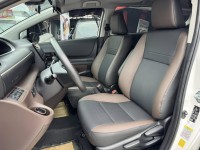 Toyota  SIENTA 金鑽店~SIENTA 1.8 正7人座 只跑7000多公里 雙電滑門 360度環景影像 車道偏離 變換輔助系統 AEB自動緊急煞車系統 遠光燈自動控制 胎壓監控 斜坡起步輔助 循跡防滑 8安 免鑰啟動車門鎖 定速 光感應頭燈 電動摺疊後視鏡 盲點偵測 導航 ￼Apple CarPlay 藍芽通訊 方向盤快控鍵 抬頭顯示器 前後行車記錄器 恆溫空調 後座出風口 粉塵過濾器 LED日行燈 等多項配備！ | 新北市汽車商業同業公會｜TACA優良車商聯盟｜中古、二手車買車賣車公會認證保固