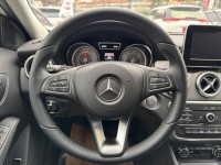 Mercedes-Benz/賓士   GLA-CLASS  GLA180 金鑽店~賓士總代理 GLA180 白 1.6 里程保證只跑7萬多公里！主要配備有，循跡防滑 胎壓監控 主動安全預防系統 9安 免鑰啟動車門鎖 定速 倒車影像 自動停車系統 光感應頭燈 雨滴感應雨刷 電動折疊後視鏡 電動尾門 分區恆溫空調 換檔撥片 粉塵過濾器 雙前座跑車座椅 電動記憶座椅 後座出風口 LED日行燈 尾燈 HID頭燈 車頂行李架 等多項配備！ | 新北市汽車商業同業公會｜TACA優良車商聯盟｜中古、二手車買車賣車公會認證保固