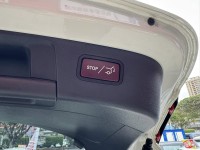 Mercedes-Benz/賓士   GLA-CLASS  GLA180 金鑽店~賓士總代理 GLA180 白 1.6 里程保證只跑7萬多公里！主要配備有，循跡防滑 胎壓監控 主動安全預防系統 9安 免鑰啟動車門鎖 定速 倒車影像 自動停車系統 光感應頭燈 雨滴感應雨刷 電動折疊後視鏡 電動尾門 分區恆溫空調 換檔撥片 粉塵過濾器 雙前座跑車座椅 電動記憶座椅 後座出風口 LED日行燈 尾燈 HID頭燈 車頂行李架 等多項配備！ | 新北市汽車商業同業公會｜TACA優良車商聯盟｜中古、二手車買車賣車公會認證保固
