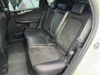 Ford/福特  Kuga 金鑽店~超優質的休旅車來囉！大滿配 2023年式Kuga  ST-Line X AWD 2.0 新車價120幾萬 新車原廠保固中 里程保證！主要配備有，ACC主動跟車 車道維持輔助 車道變換輔助 車道偏離警示 循跡防滑 斜坡起步輔助 AEB自動緊急煞車 7安 遠光燈自動控制 胎壓監控 免鑰啟動車門鎖 定速 360度環景影像 雨滴感應雨刷 光感應頭燈 全景天窗 電動尾門 HUD抬頭顯示器 電動摺疊後視鏡 導航 Apple CarPlay ￼換檔撥片 分區恆溫空調 粉塵過濾器 電動座椅 後座出風口 雙前座跑車 | 新北市汽車商業同業公會｜TACA優良車商聯盟｜中古、二手車買車賣車公會認證保固