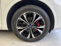 Ford/福特  Kuga 金鑽店~超優質的休旅車來囉！大滿配 2023年式Kuga  ST-Line X AWD 2.0 新車價120幾萬 新車原廠保固中 里程保證！主要配備有，ACC主動跟車 車道維持輔助 車道變換輔助 車道偏離警示 循跡防滑 斜坡起步輔助 AEB自動緊急煞車 7安 遠光燈自動控制 胎壓監控 免鑰啟動車門鎖 定速 360度環景影像 雨滴感應雨刷 光感應頭燈 全景天窗 電動尾門 HUD抬頭顯示器 電動摺疊後視鏡 導航 Apple CarPlay ￼換檔撥片 分區恆溫空調 粉塵過濾器 電動座椅 後座出風口 雙前座跑車 | 新北市汽車商業同業公會｜TACA優良車商聯盟｜中古、二手車買車賣車公會認證保固