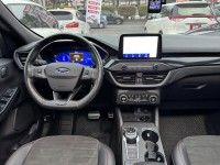 Ford/福特  Kuga 金鑽店~超優質的休旅車來囉！大滿配 2023年式Kuga  ST-Line X AWD 2.0 新車價120幾萬 新車原廠保固中 里程保證！主要配備有，ACC主動跟車 車道維持輔助 車道變換輔助 車道偏離警示 循跡防滑 斜坡起步輔助 AEB自動緊急煞車 7安 遠光燈自動控制 胎壓監控 免鑰啟動車門鎖 定速 360度環景影像 雨滴感應雨刷 光感應頭燈 全景天窗 電動尾門 HUD抬頭顯示器 電動摺疊後視鏡 導航 Apple CarPlay ￼換檔撥片 分區恆溫空調 粉塵過濾器 電動座椅 後座出風口 雙前座跑車 | 新北市汽車商業同業公會｜TACA優良車商聯盟｜中古、二手車買車賣車公會認證保固