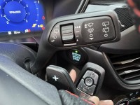 Ford/福特  Kuga 金鑽店~超優質的休旅車來囉！大滿配 2023年式Kuga  ST-Line X AWD 2.0 新車價120幾萬 新車原廠保固中 里程保證！主要配備有，ACC主動跟車 車道維持輔助 車道變換輔助 車道偏離警示 循跡防滑 斜坡起步輔助 AEB自動緊急煞車 7安 遠光燈自動控制 胎壓監控 免鑰啟動車門鎖 定速 360度環景影像 雨滴感應雨刷 光感應頭燈 全景天窗 電動尾門 HUD抬頭顯示器 電動摺疊後視鏡 導航 Apple CarPlay ￼換檔撥片 分區恆溫空調 粉塵過濾器 電動座椅 後座出風口 雙前座跑車 | 新北市汽車商業同業公會｜TACA優良車商聯盟｜中古、二手車買車賣車公會認證保固