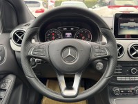 Mercedes-Benz/賓士   B-CLASS  B200 金鑽店~小改款 總代理B200 里程履約保證只跑8萬多公里 白色 全景天窗 雙電動記憶座椅 9安 循跡防滑 主動式安全預防系統 胎壓監控 免鑰啟動車門鎖 定速 自動停車 光感應頭燈 雨滴感應雨刷 倒車影像 後座出風口 藍芽通訊 換檔撥片 LED頭燈 尾燈 日行燈 等多項配備！ | 新北市汽車商業同業公會｜TACA優良車商聯盟｜中古、二手車買車賣車公會認證保固