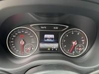 Mercedes-Benz/賓士   B-CLASS  B200 金鑽店~小改款 總代理B200 里程履約保證只跑8萬多公里 白色 全景天窗 雙電動記憶座椅 9安 循跡防滑 主動式安全預防系統 胎壓監控 免鑰啟動車門鎖 定速 自動停車 光感應頭燈 雨滴感應雨刷 倒車影像 後座出風口 藍芽通訊 換檔撥片 LED頭燈 尾燈 日行燈 等多項配備！ | 新北市汽車商業同業公會｜TACA優良車商聯盟｜中古、二手車買車賣車公會認證保固