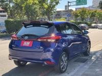 Toyota  Yaris 金鑽店~YARIS  1.5  S版 主要配備有，循跡防滑 斜坡起步 胎壓監控 7安 免鑰啟動車門鎖 定速 光感應頭燈 電動摺疊後視鏡 原廠大螢幕 導航 倒車影像 Apple CarPlay  LED日行燈 尾燈 空力套件等多項配備！ | 新北市汽車商業同業公會｜TACA優良車商聯盟｜中古、二手車買車賣車公會認證保固
