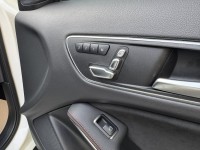 Mercedes-Benz/賓士   GLA-CLASS  GLA180 金鑽店~總代理GLA180 白1.6 渦輪增壓 AMG版 前輪驅動 雙離合器7速自手排 原廠保養紀錄 車況真的非常優 內裝也顧的很漂亮 非常適合小家庭用車！ | 新北市汽車商業同業公會｜TACA優良車商聯盟｜中古、二手車買車賣車公會認證保固