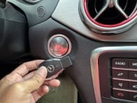Mercedes-Benz/賓士   GLA-CLASS  GLA180 金鑽店~總代理GLA180 白1.6 渦輪增壓 AMG版 前輪驅動 雙離合器7速自手排 原廠保養紀錄 車況真的非常優 內裝也顧的很漂亮 非常適合小家庭用車！ | 新北市汽車商業同業公會｜TACA優良車商聯盟｜中古、二手車買車賣車公會認證保固