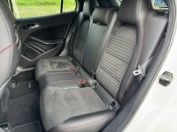Mercedes-Benz/賓士   GLA-CLASS  GLA180 金鑽店~總代理GLA180 白1.6 渦輪增壓 AMG版 前輪驅動 雙離合器7速自手排 原廠保養紀錄 車況真的非常優 內裝也顧的很漂亮 非常適合小家庭用車！ | 新北市汽車商業同業公會｜TACA優良車商聯盟｜中古、二手車買車賣車公會認證保固