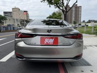 Lexus  ES 金鑽店~ES200‧一手女用車+保證保證只跑8萬公里.ACC跟車＋車道偏移，倒車顯影，極美車況 | 新北市汽車商業同業公會｜TACA優良車商聯盟｜中古、二手車買車賣車公會認證保固
