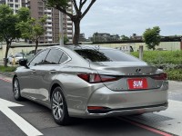 Lexus  ES 金鑽店~ES200‧一手女用車+保證保證只跑8萬公里.ACC跟車＋車道偏移，倒車顯影，極美車況 | 新北市汽車商業同業公會｜TACA優良車商聯盟｜中古、二手車買車賣車公會認證保固