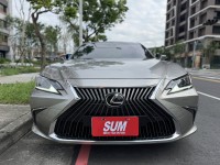 Lexus  ES 金鑽店~ES200‧一手女用車+保證保證只跑8萬公里.ACC跟車＋車道偏移，倒車顯影，極美車況 | 新北市汽車商業同業公會｜TACA優良車商聯盟｜中古、二手車買車賣車公會認證保固